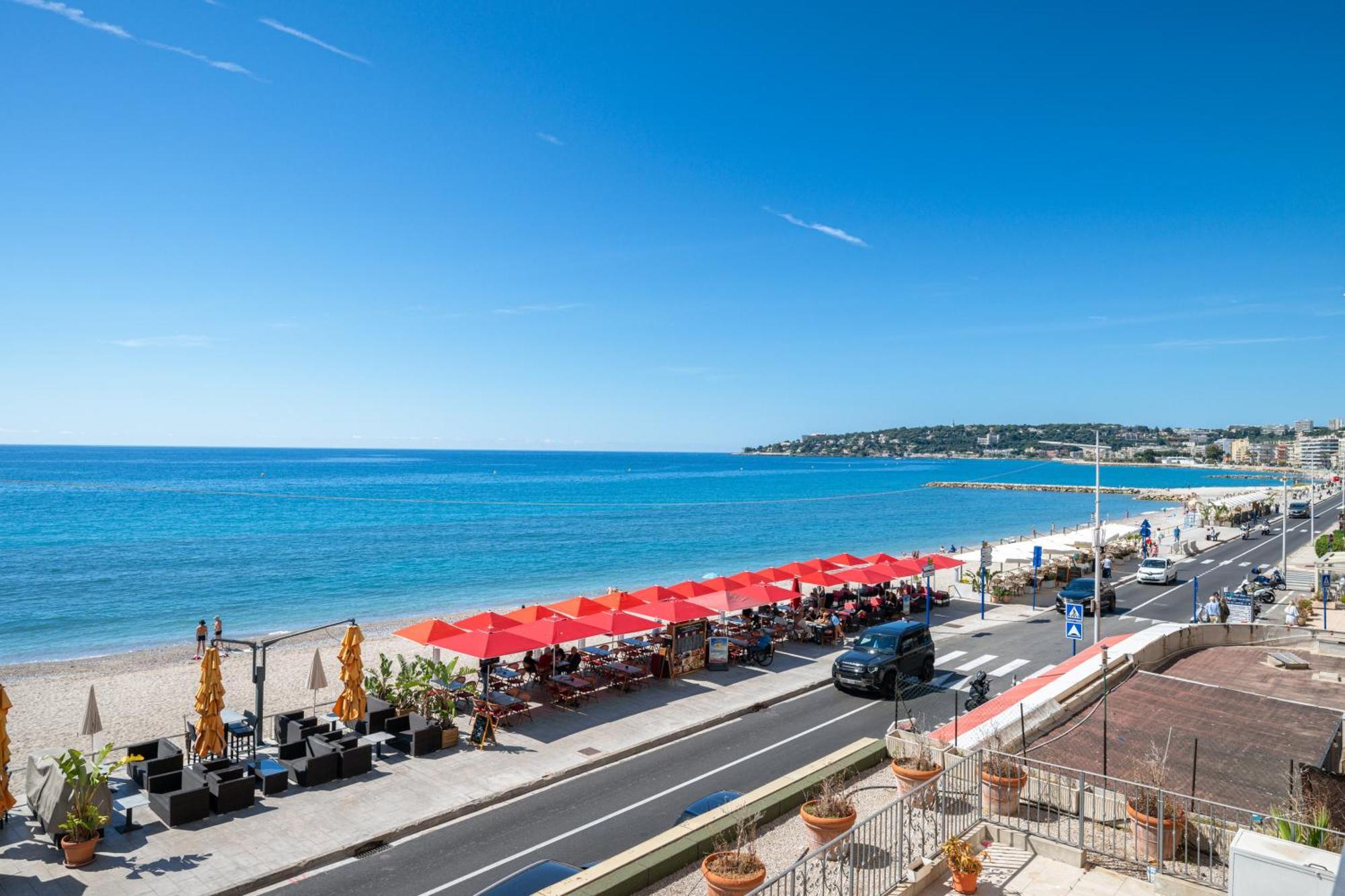Le Palais - Centre-ville - Bord De - Terrasse - Wifi Apartamento
