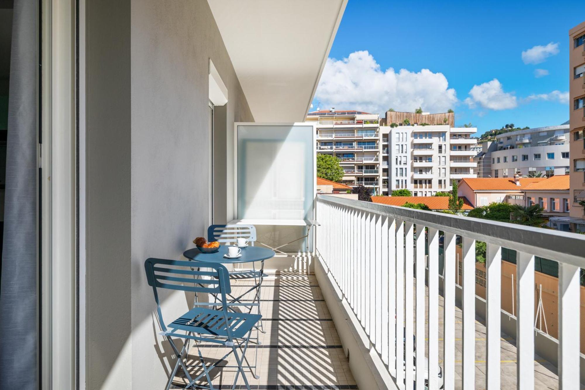 Le Palais - Centre-ville - Bord De - Terrasse - Wifi Apartment Menton